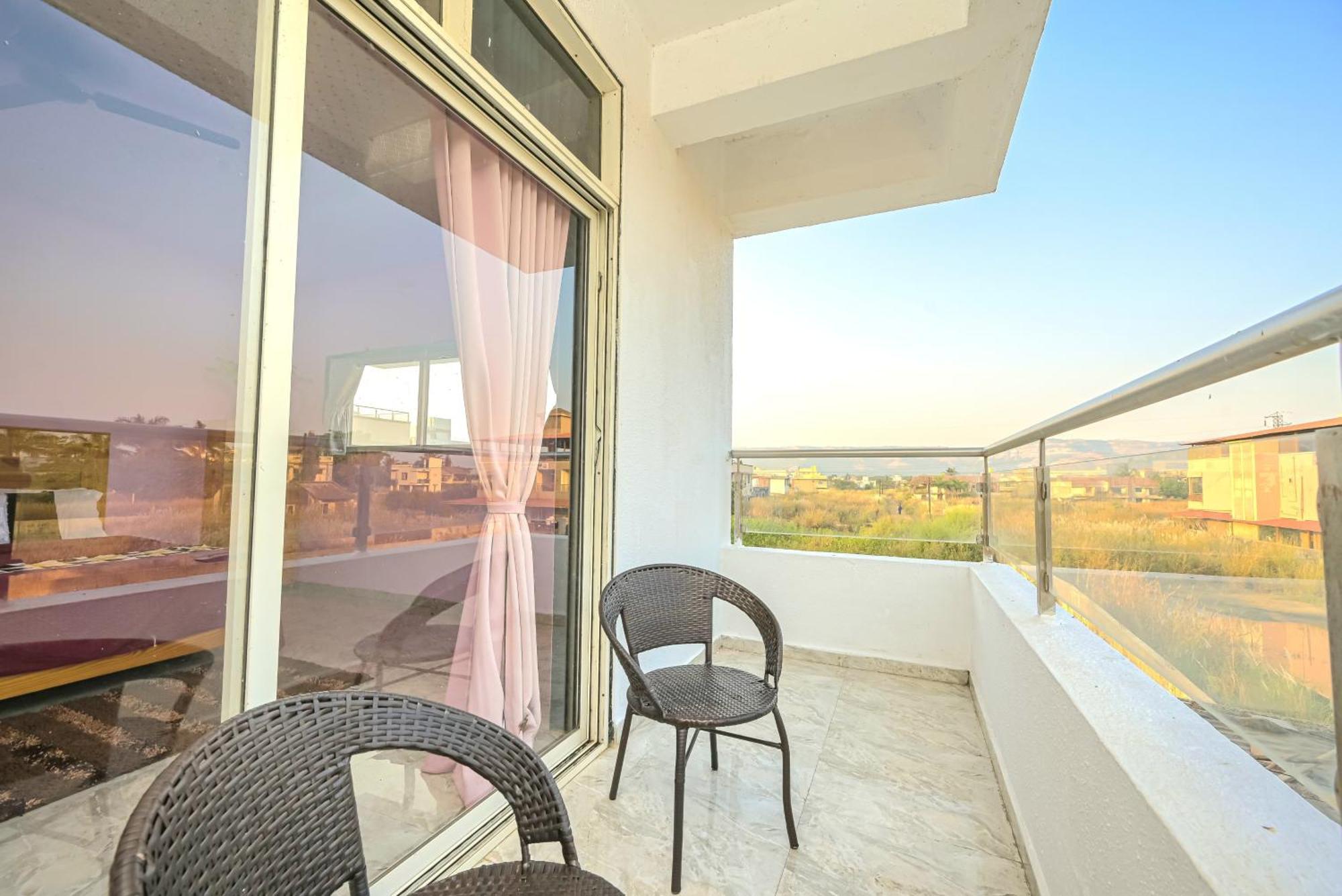 Ll Empyrean Stays II 6Bhk Big Daddy Villa II Private Pool II Ac II View Ll Лонавла Екстер'єр фото